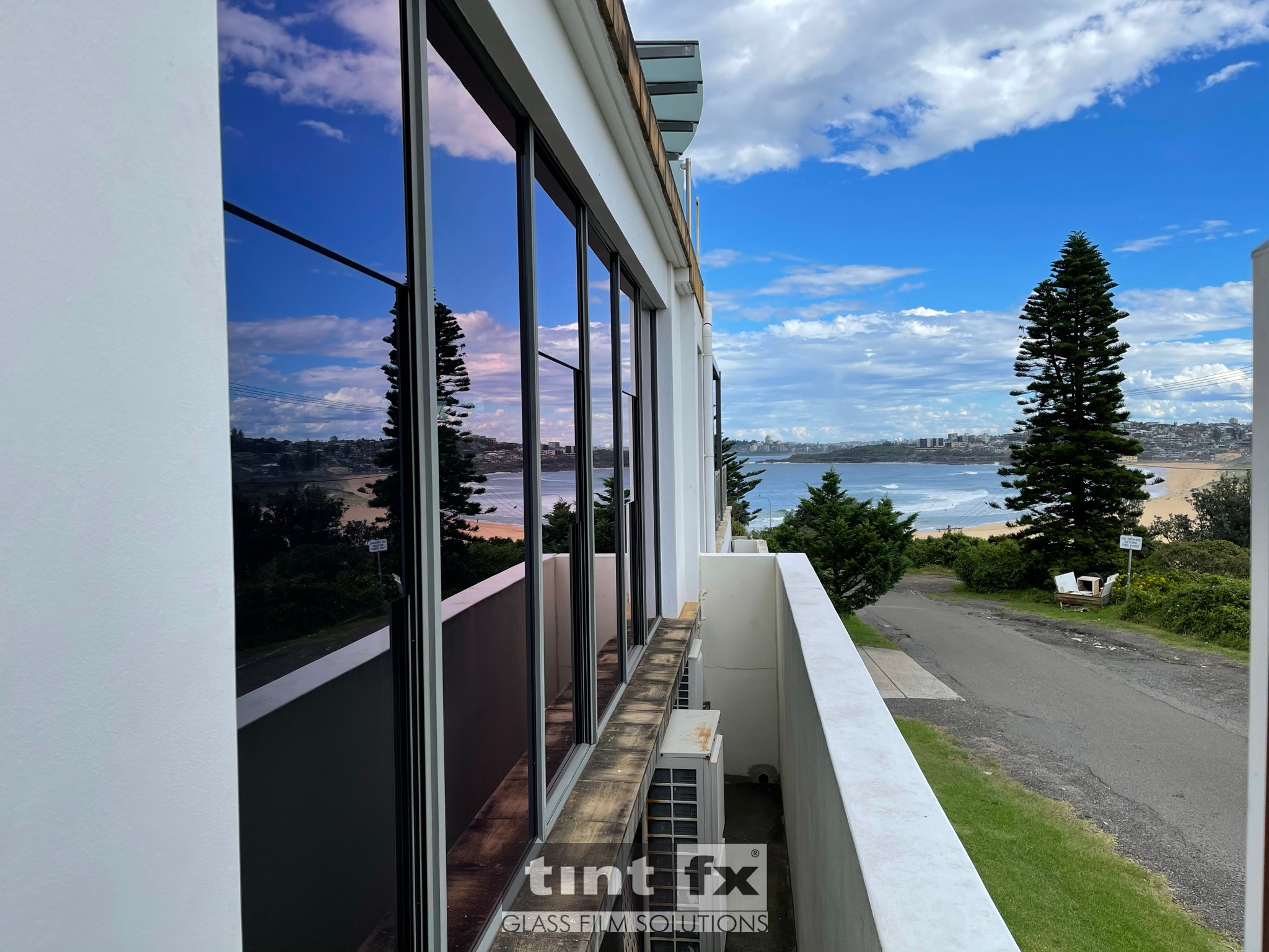 Residential Window Tinting - Privacy with Solar Control - 3M Prestige 40 Exterior - North Curl Curl NSW - TintFX