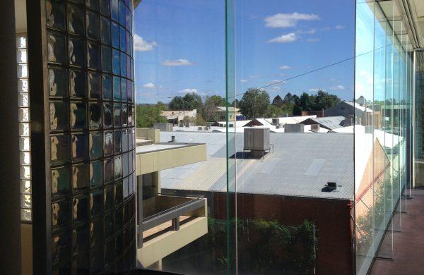 Commercial Window Tinting - Solar Window Film - Solar Gard Silver AG 25 Low E - Damasa Pty Ltd - Commonwealth Offices Wagga Wagga