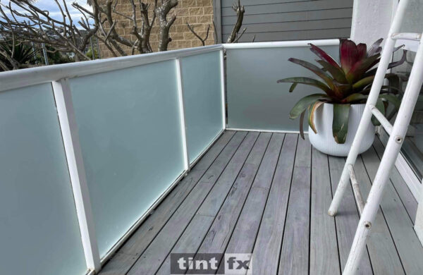 Sydney Residential Window Film - Privacy Frosted Film - Metamark M7 Silver Etch - balustrade - Curl Curl - TintFX - detail